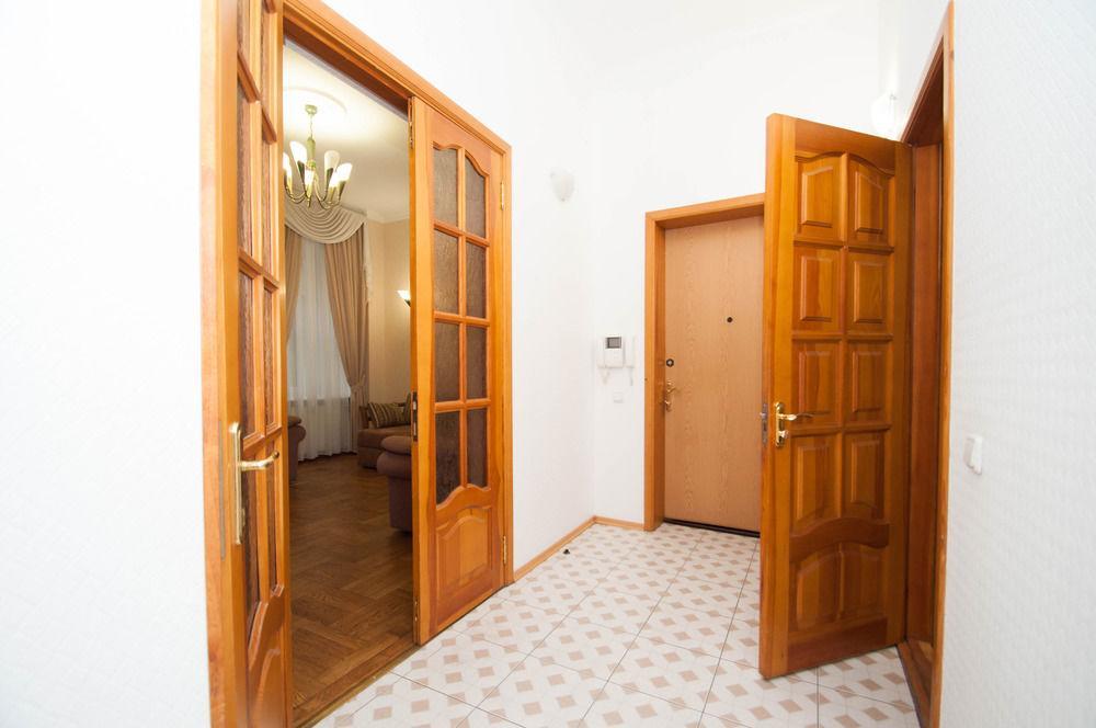 Hostel Kreschatik Kiev Eksteriør billede